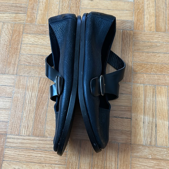 Free Lance - Picture 3 of 12